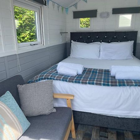 Estuary View - Cosy Shepherds Hut Kingsbridge  Buitenkant foto